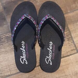 Skechers flip flop